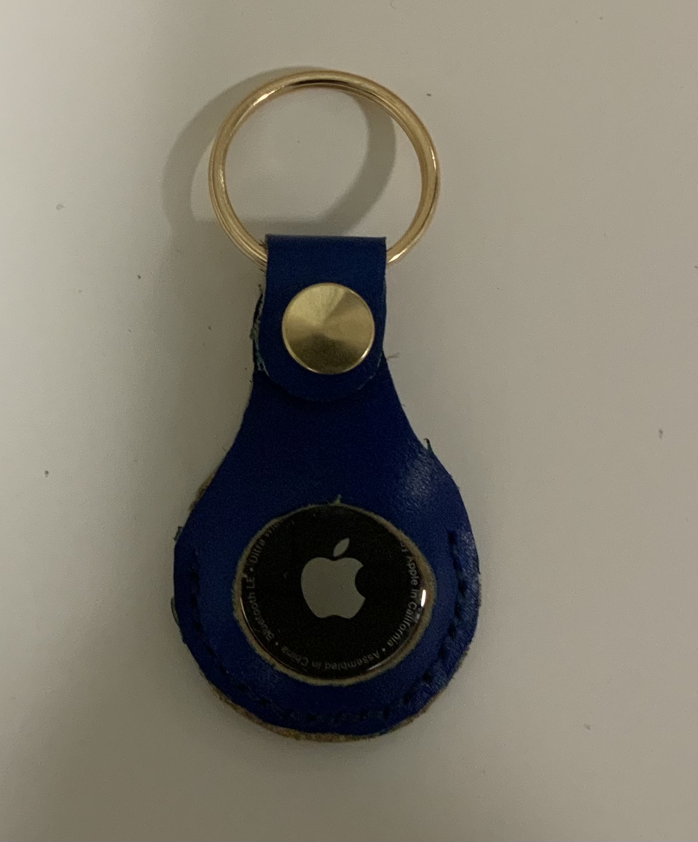 Artisan Handmade Leather Apple AirTag Holder - Image 5